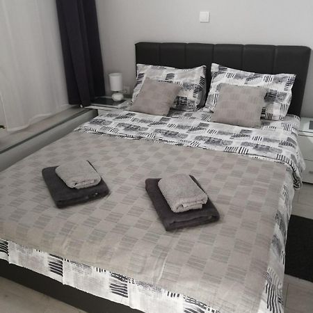 Apartament Gray Luxe Belgrad Zewnętrze zdjęcie