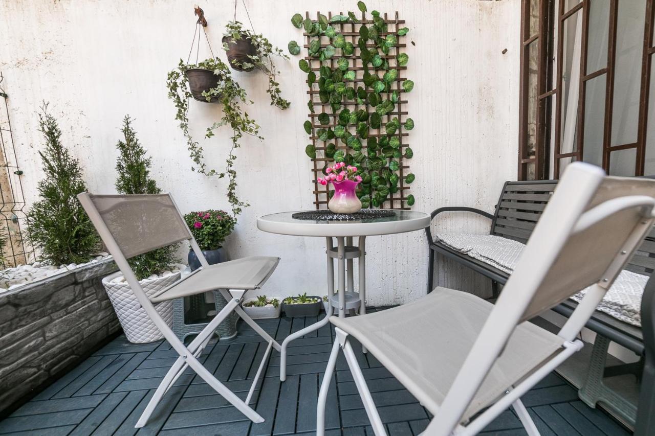 Apartament Gray Luxe Belgrad Zewnętrze zdjęcie