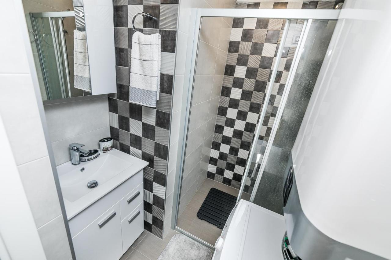 Apartament Gray Luxe Belgrad Zewnętrze zdjęcie